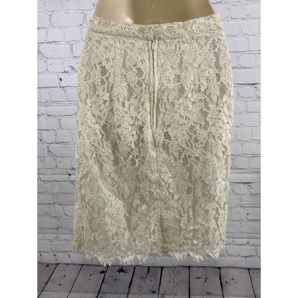 VTG Pastille White Floral Lacey Distressed Hem Pencil Skirt Size 8
